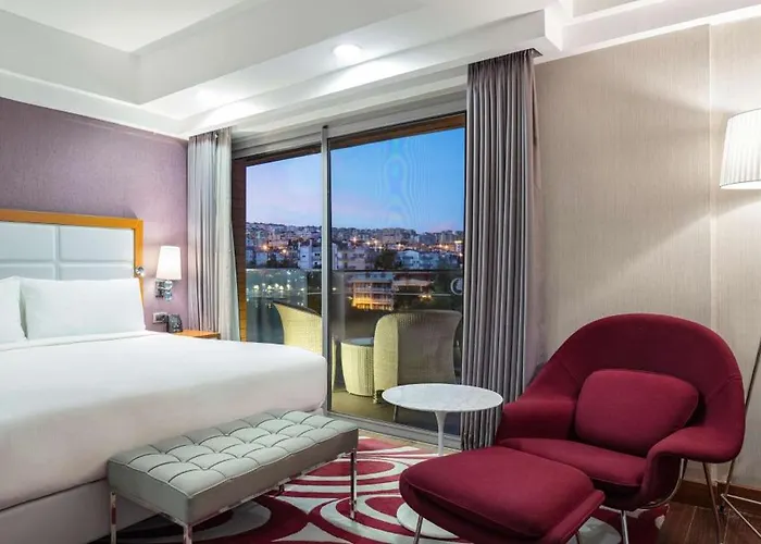 Doubletree By Hilton Szálloda Kusadası