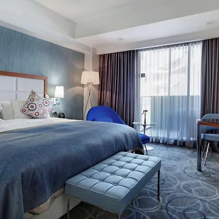 Ξενοδοχείο Doubletree By Hilton 4*