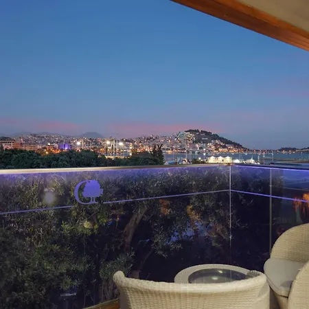 Doubletree By Hilton Hotel Kusadasi