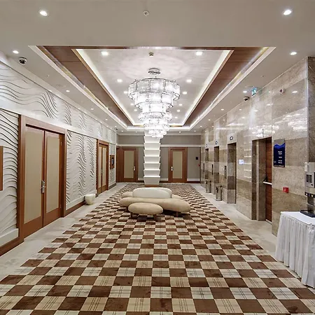 Szálloda Doubletree By Hilton Kusadası