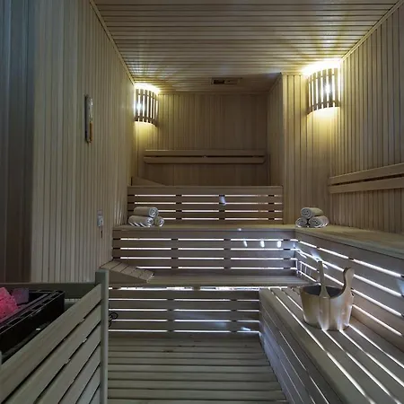 Doubletree By Hilton 4*