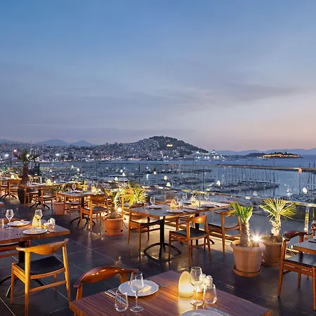 Doubletree By Hilton Szálloda Kusadası