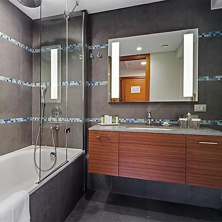 Doubletree By Hilton Hotel 4*