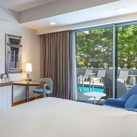 Doubletree By Hilton Hotel Kusadasi