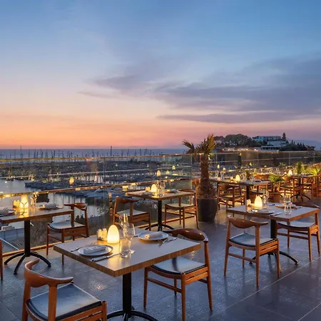 Doubletree By Hilton 4* Кушадасы