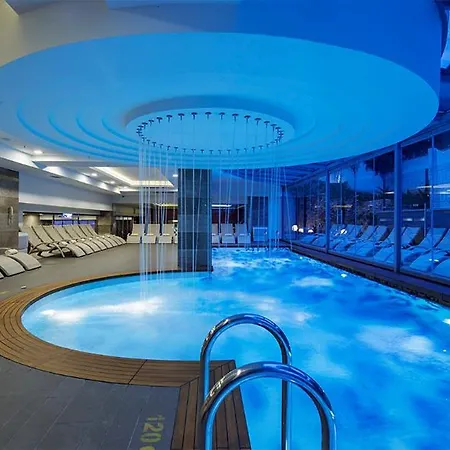 Doubletree By Hilton Hotel