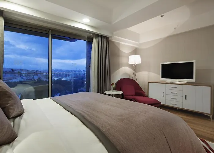 Doubletree By Hilton Kusadası