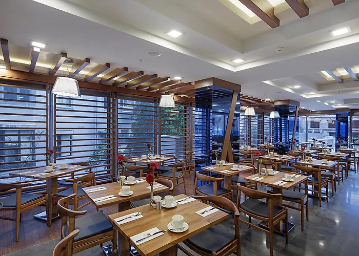 Doubletree By Hilton Hotel Kusadası