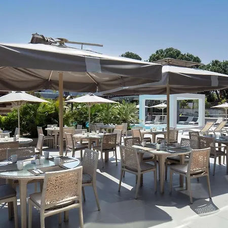 Doubletree By Hilton 4* Kusadasi