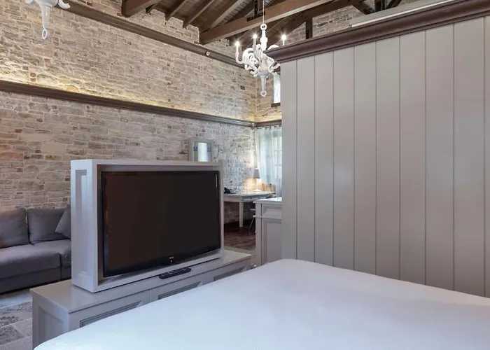 Doubletree By Hilton